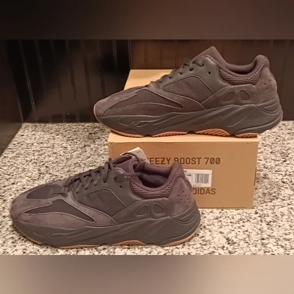 adidas gazelle silver green womens Adidas Yeezy Boost 700 “Inertia” Size 10 Preowned – Hype World main image 1